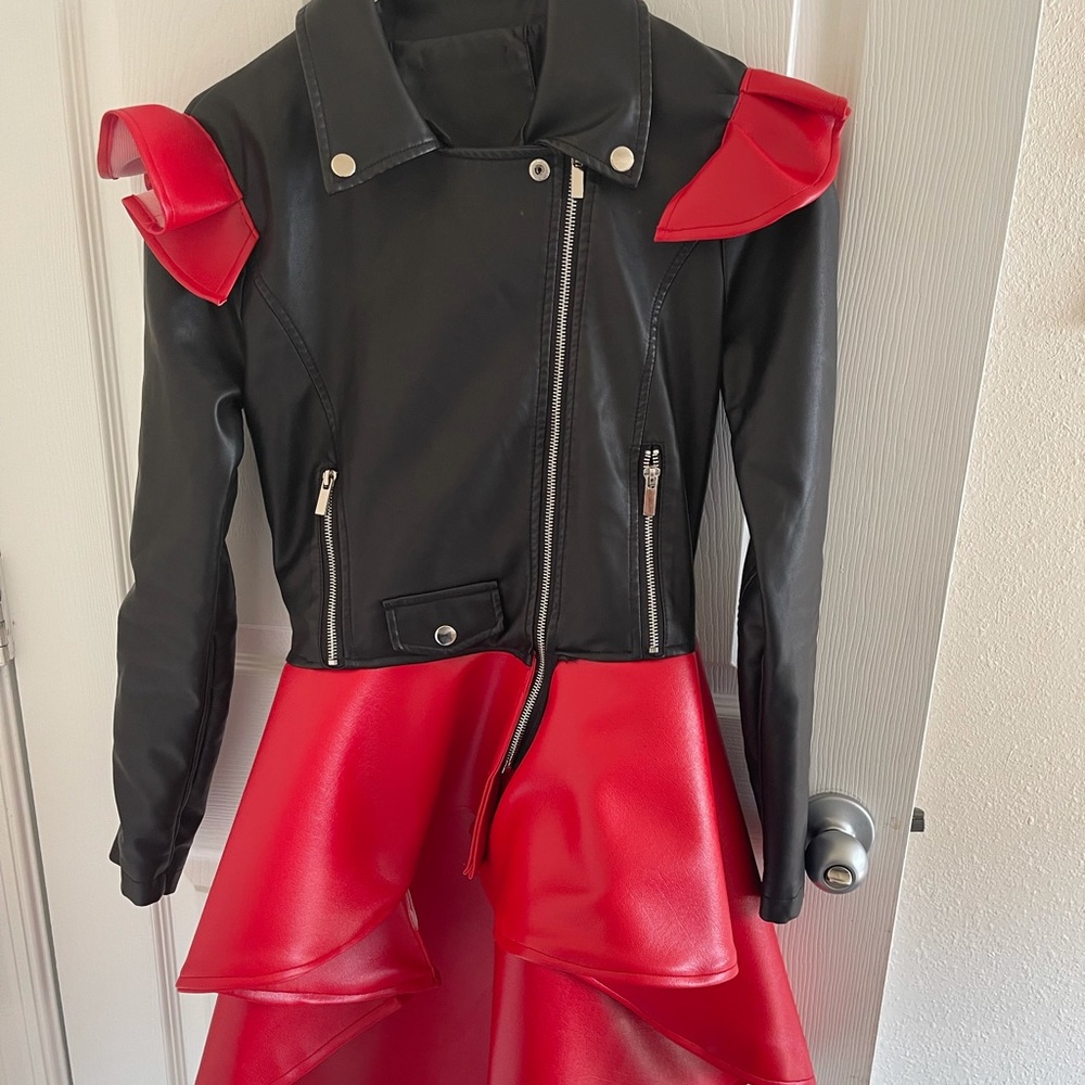 Leather Jacket - Picture 5 of 7